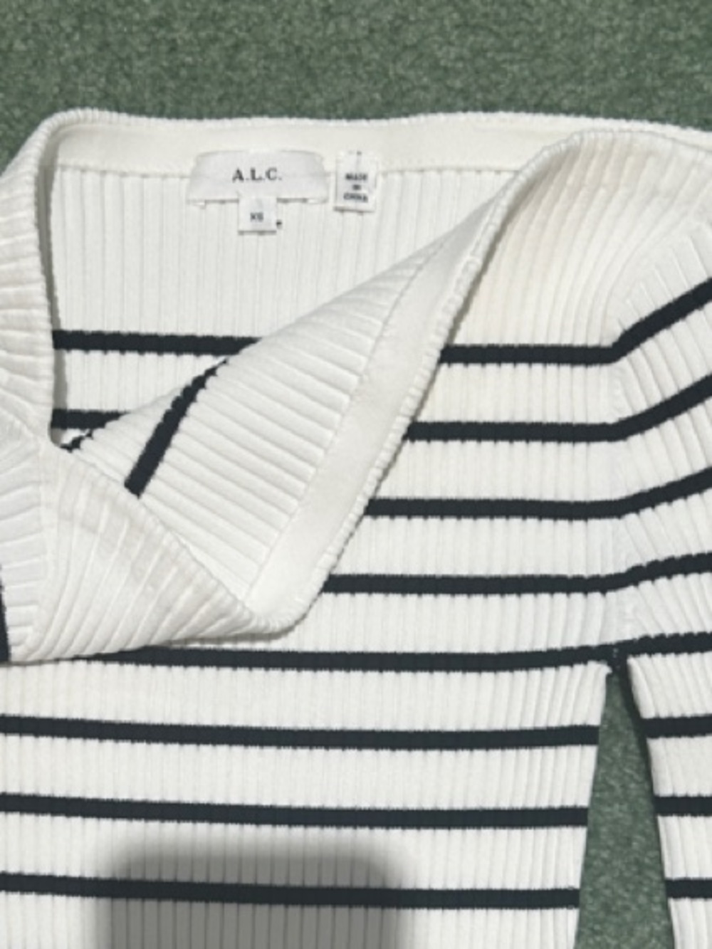 NWOT A.L.C. Anya Striped Off-White and Dark Navy Striped Ribbed Knit Top - Picture 3 of 13